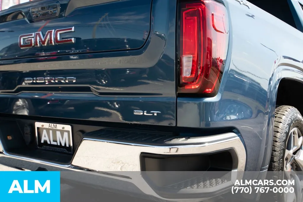 2024 GMC Sierra 1500 SLT - Photo 7