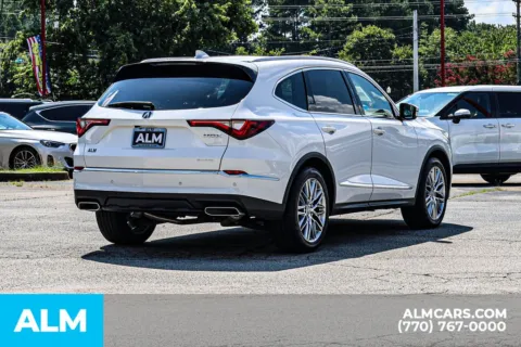 More photos of 2023 Acura MDX Advance at ALM Newnan, GA