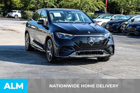 More photos of 2023 Mercedes-Benz EQE 500 SUV at ALM Newnan, GA