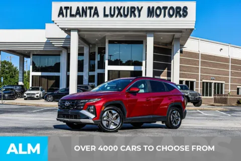 Photos of 2025 Hyundai Tucson SEL for sale in Newnan, GA at ALM Newnan