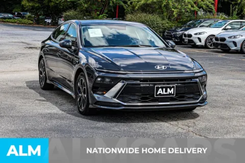 More photos of 2025 Hyundai Sonata SEL at ALM Newnan, GA