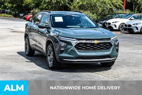 More photos of 2025 Chevrolet Trax LT at ALM Newnan, GA