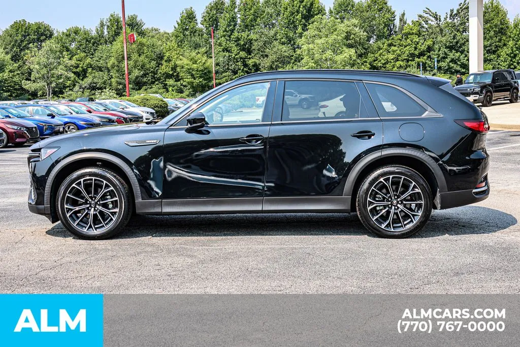 2025 Mazda CX-70 Premium Package - Photo 8