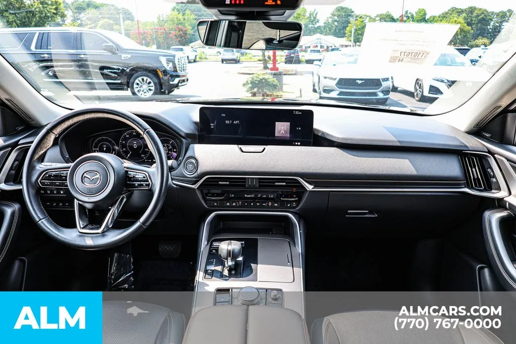 2025 Mazda CX-70 Premium Package - Photo 29