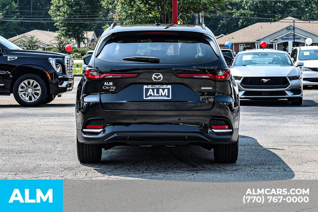 2025 Mazda CX-70 Premium Package - Photo 11