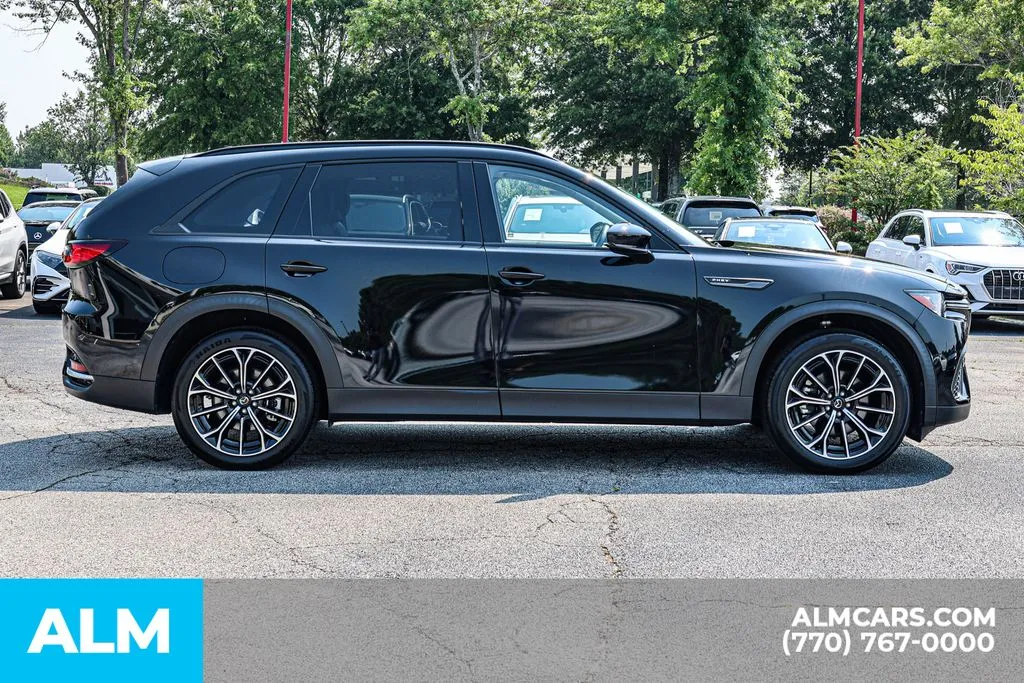 2025 Mazda CX-70 Premium Package - Photo 9