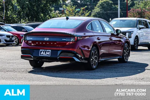 More photos of 2025 Hyundai Sonata SEL at ALM Newnan, GA