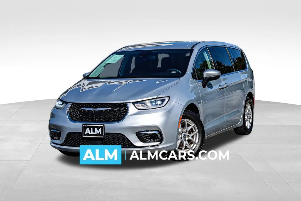 Silver 2023 Chrysler Pacifica Touring L for sale in Newnan, GA