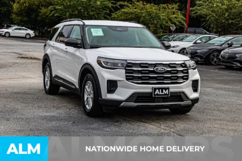 More photos of 2025 Ford Explorer Active at ALM Newnan, GA