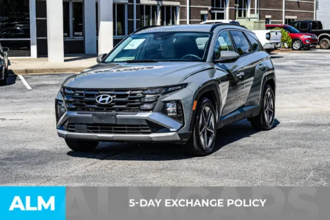 Another view of 2025 Hyundai Tucson SEL for sale in Newnan, GA at ALM Newnan