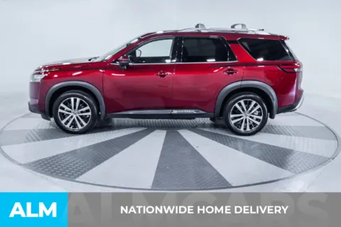 More photos of 2025 Nissan Pathfinder Platinum at ALM Newnan, GA