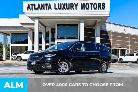 Photos of 2024 Chrysler Pacifica Touring L for sale in Newnan, GA at ALM Newnan