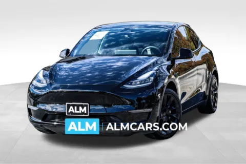Black 2023 Tesla Model Y Long Range for sale in Newnan, GA