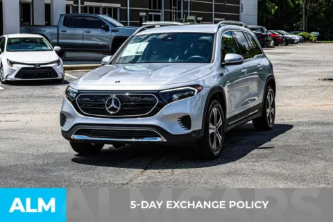 More photos of 2023 Mercedes-Benz EQB 300 at ALM Newnan, GA