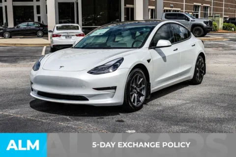 More photos of 2022 Tesla Model 3 Long Range at ALM Newnan, GA