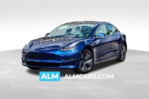 Blue 2020 Tesla Model 3 Standard Range Plus for sale in Newnan, GA