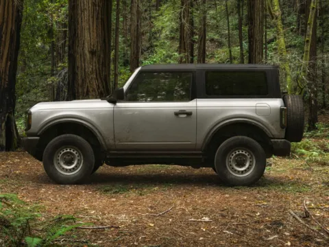 Orange 2022 Ford Bronco Big Bend for sale in Newnan, GA