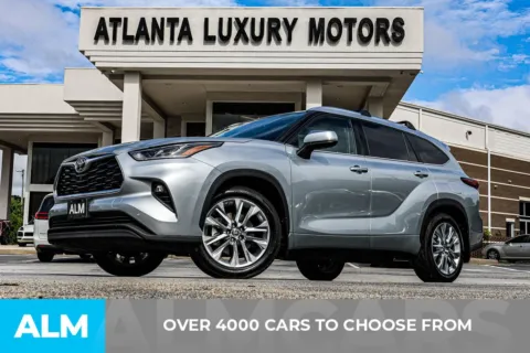 Another view of 2022 Toyota Highlander Limited for sale in Newnan, GA at ALM Newnan