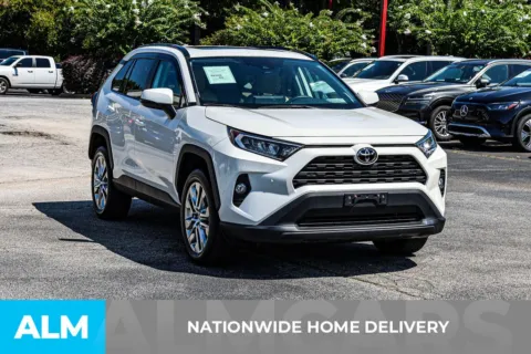 More photos of 2021 Toyota RAV4 XLE Premium at ALM Newnan, GA