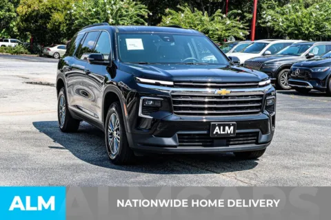 More photos of 2024 Chevrolet Traverse LT at ALM Newnan, GA