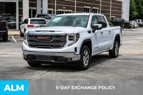 More photos of 2024 GMC Sierra 1500 SLT at ALM Newnan, GA