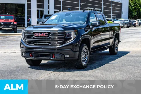 More photos of 2022 GMC Sierra 1500 AT4 at ALM Newnan, GA
