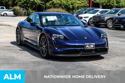 More photos of 2022 Porsche Taycan 4S at ALM Newnan, GA