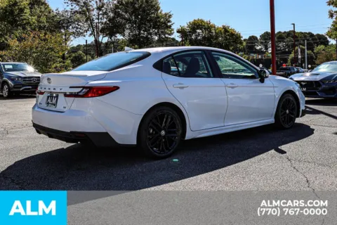 More photos of 2025 Toyota Camry SE at ALM Newnan, GA