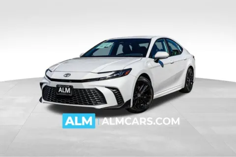 White 2025 Toyota Camry SE for sale in Newnan, GA