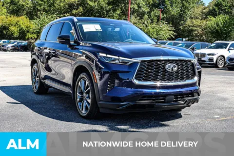 More photos of 2023 INFINITI QX60 LUXE at ALM Newnan, GA