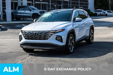 More photos of 2022 Hyundai Tucson Limited at ALM Newnan, GA