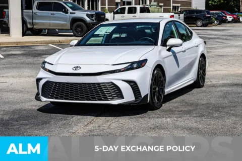 More photos of 2025 Toyota Camry SE at ALM Newnan, GA