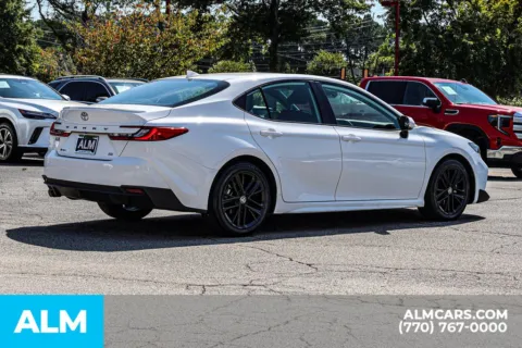 More photos of 2025 Toyota Camry SE at ALM Newnan, GA