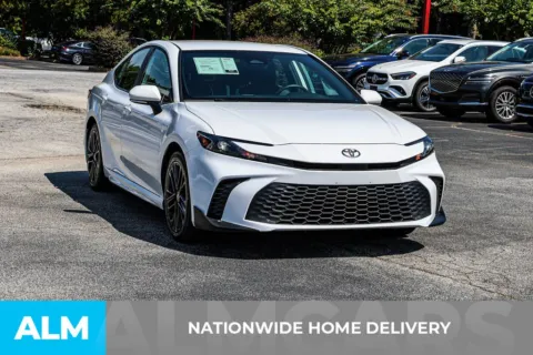 More photos of 2025 Toyota Camry SE at ALM Newnan, GA