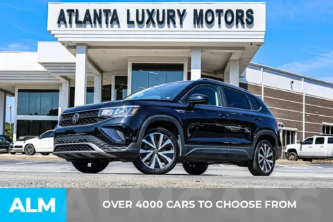 Another view of 2024 Volkswagen Taos 1.5T SE for sale in Newnan, GA at ALM Newnan