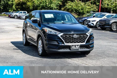 More photos of 2019 Hyundai Tucson SE at ALM Newnan, GA