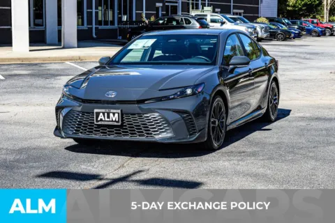 More photos of 2025 Toyota Camry SE at ALM Newnan, GA