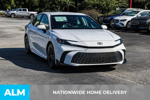 More photos of 2025 Toyota Camry SE at ALM Newnan, GA
