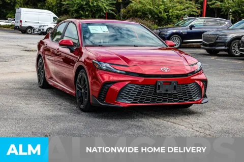 More photos of 2025 Toyota Camry SE at ALM Newnan, GA
