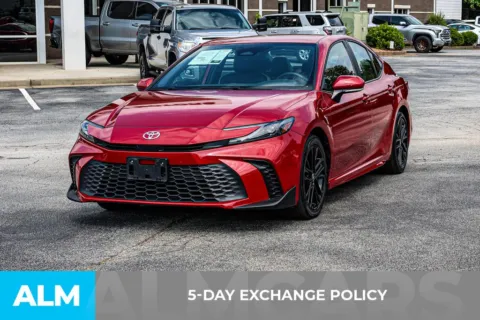 More photos of 2025 Toyota Camry SE at ALM Newnan, GA