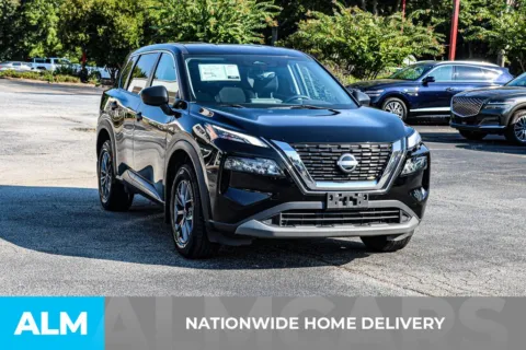 More photos of 2022 Nissan Rogue S at ALM Newnan, GA