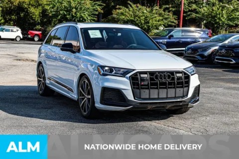 More photos of 2022 Audi SQ7 Premium Plus at ALM Newnan, GA