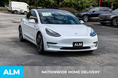 More photos of 2020 Tesla Model 3 Long Range at ALM Newnan, GA