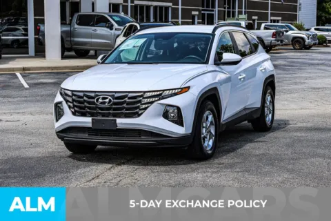 More photos of 2024 Hyundai Tucson SEL at ALM Newnan, GA