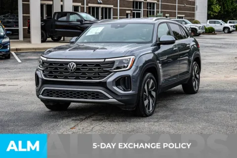 More photos of 2024 Volkswagen Atlas Cross Sport 2.0T SE w/Technology at ALM Newnan, GA