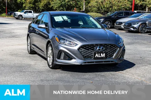 More photos of 2019 Hyundai Sonata SEL at ALM Newnan, GA