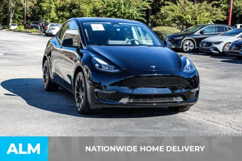 More photos of 2023 Tesla Model Y Long Range at ALM Newnan, GA