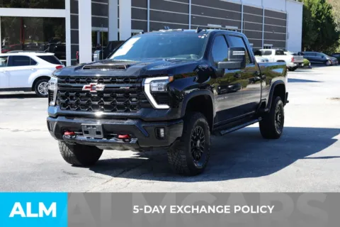 More photos of 2024 Chevrolet Silverado 2500HD ZR2 at ALM Newnan, GA