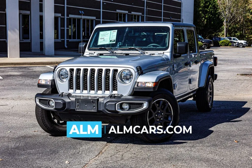 Silver 2023 Jeep Gladiator Overland for sale in Newnan, GA