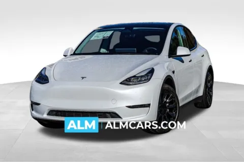 White 2022 Tesla Model Y Long Range for sale in Newnan, GA